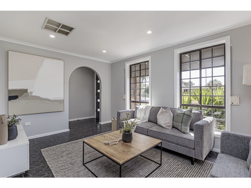 14 Jessie Road, Paralowie SA 5108