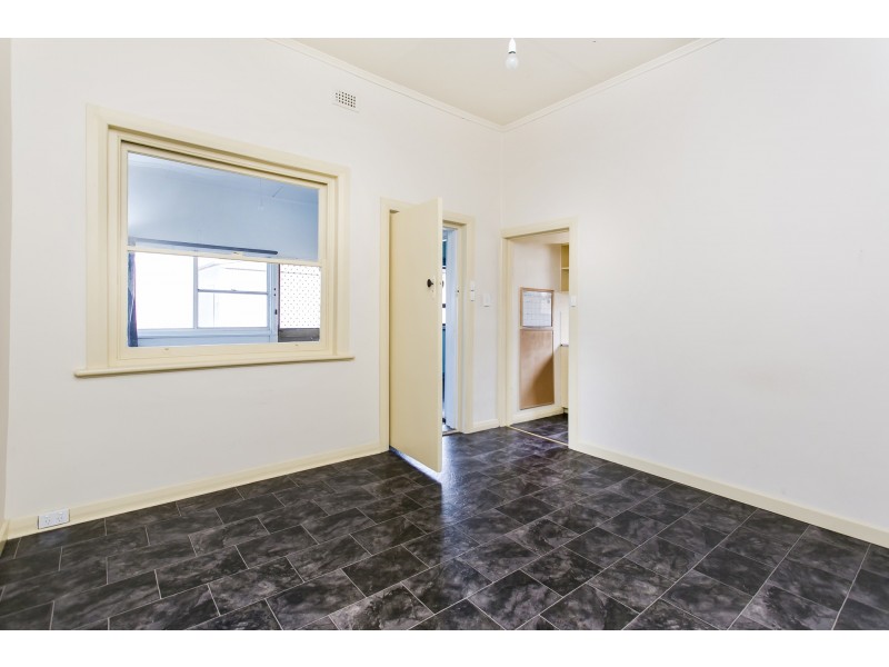 12 Swansea Street, Largs North SA 5016