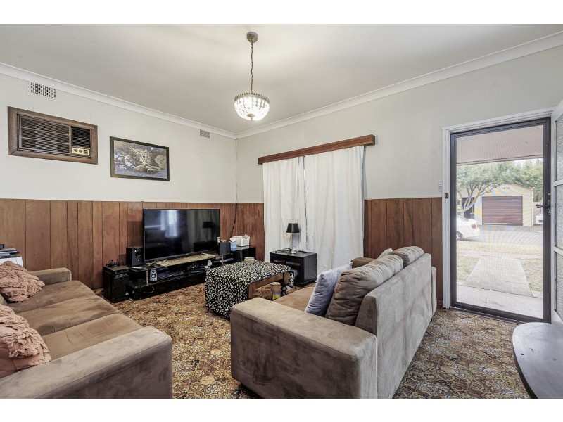 35 Wilpena Terrace, Kilkenny SA 5009