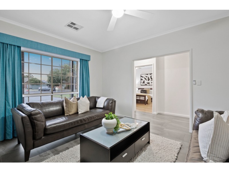 22 Phelps Court, Fulham SA 5024