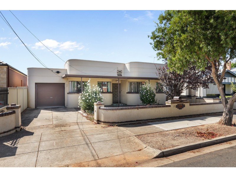 15 Ashford Road, Keswick SA 5035