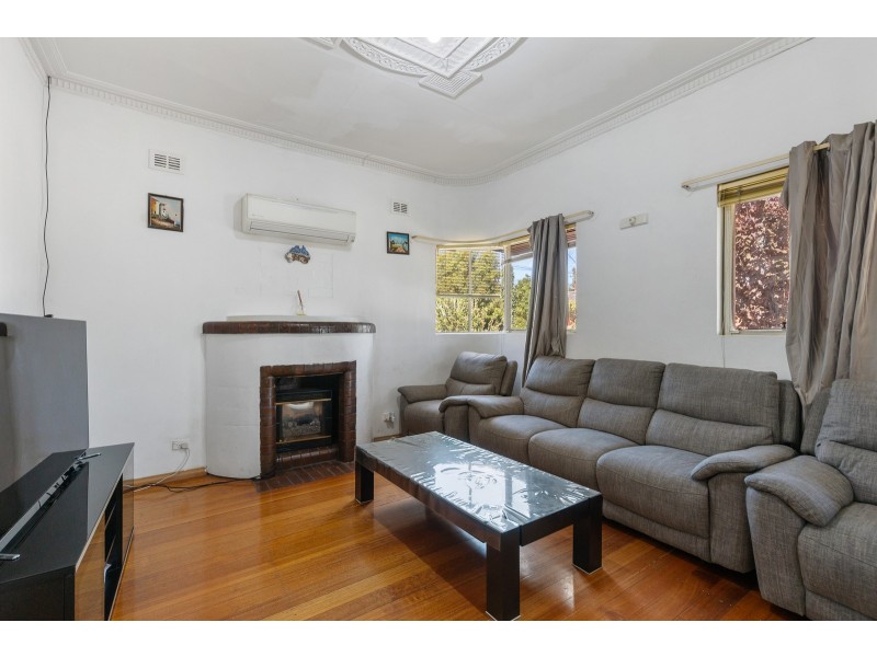 15 Ashford Road, Keswick SA 5035