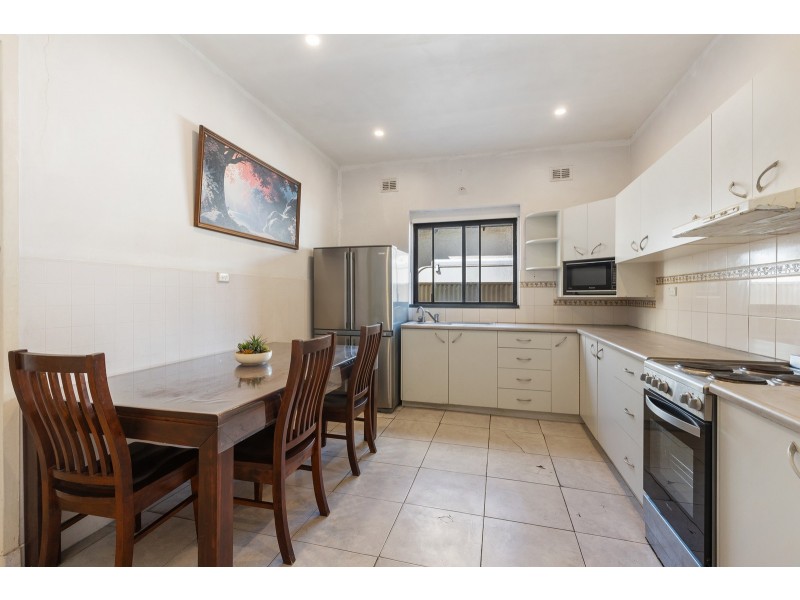 15 Ashford Road, Keswick SA 5035