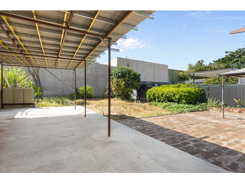 15 Ashford Road, Keswick SA 5035