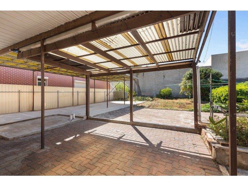 15 Ashford Road, Keswick SA 5035