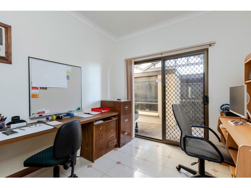 8 Frontignac Avenue, Wattle Park SA 5066