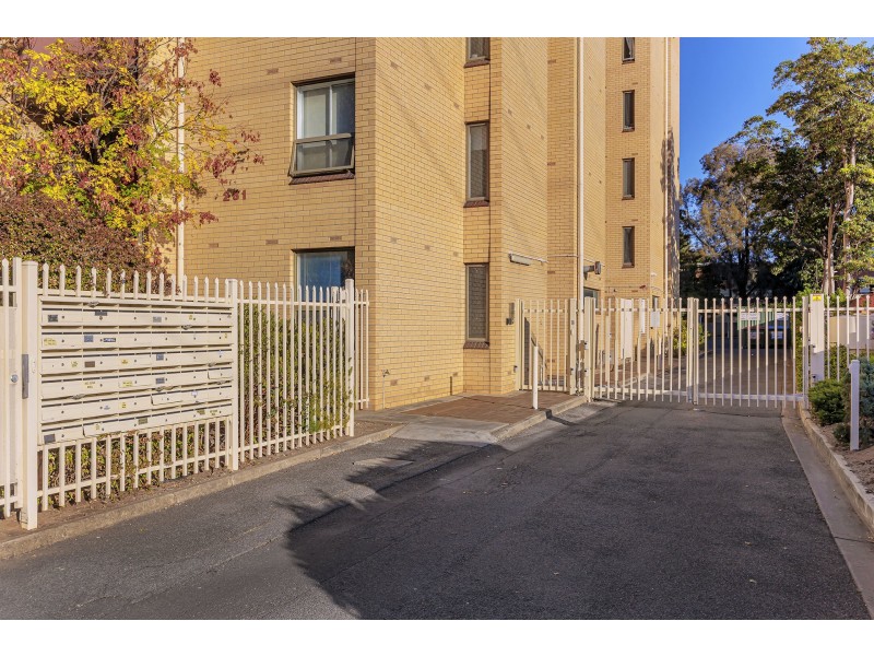 11/281 Henley Beach Road, Brooklyn Park SA 5032