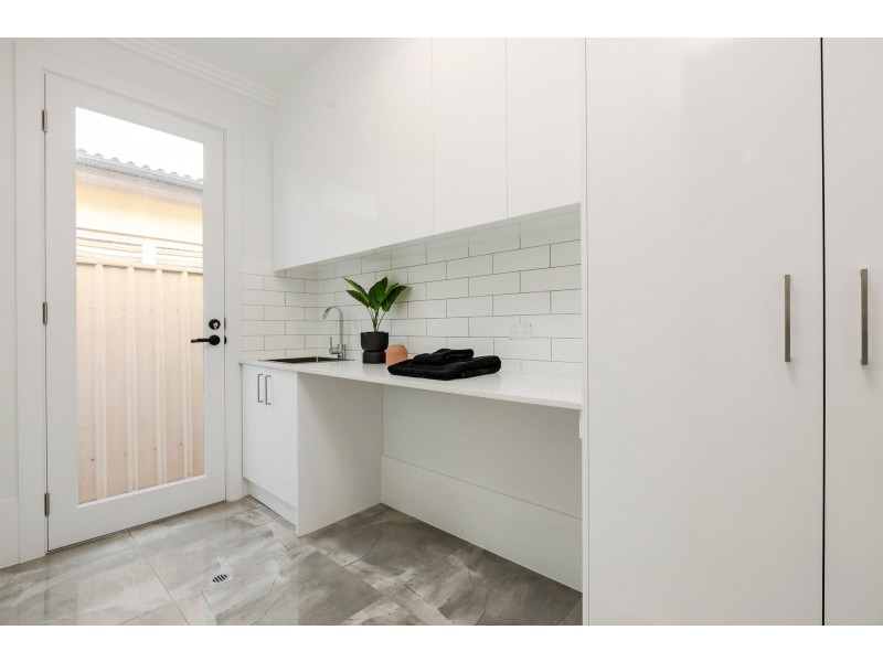 2/1 Fife Street, Woodville South SA 5011