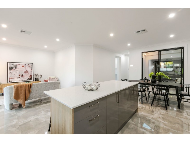 2/1 Fife Street, Woodville South SA 5011