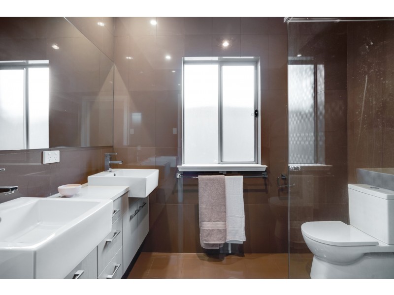 5 Blacks Road, Hillcrest SA 5086