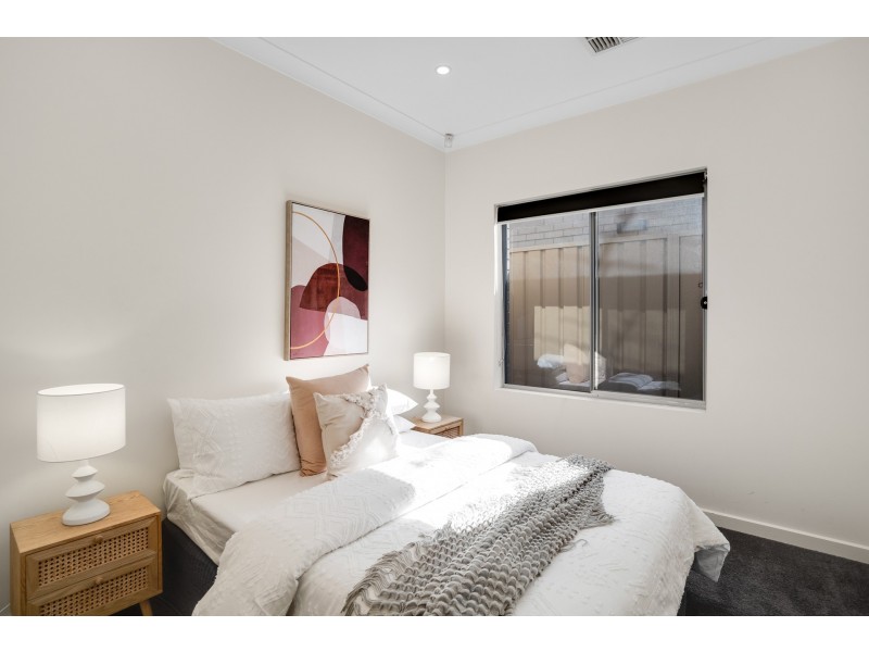 5 Blacks Road, Hillcrest SA 5086