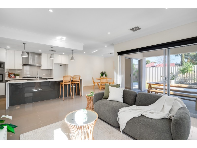 5 Blacks Road, Hillcrest SA 5086