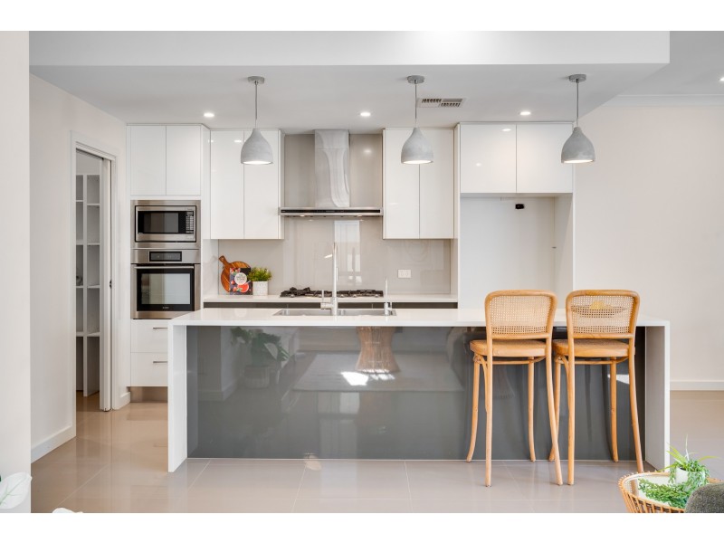 5 Blacks Road, Hillcrest SA 5086