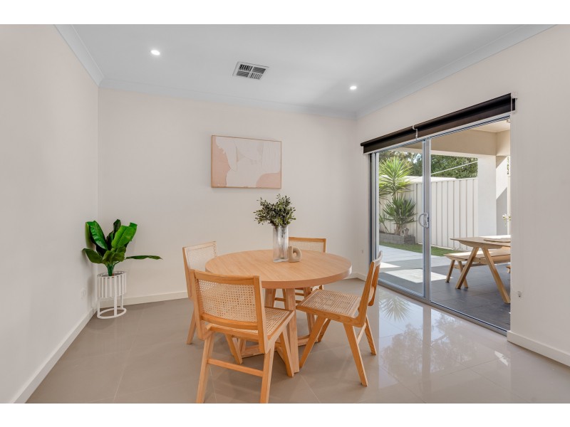 5 Blacks Road, Hillcrest SA 5086