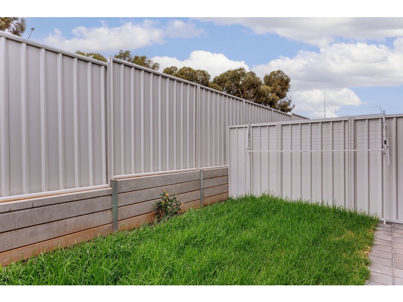 6/7-9 Devonport Terrace, Ovingham SA 5082