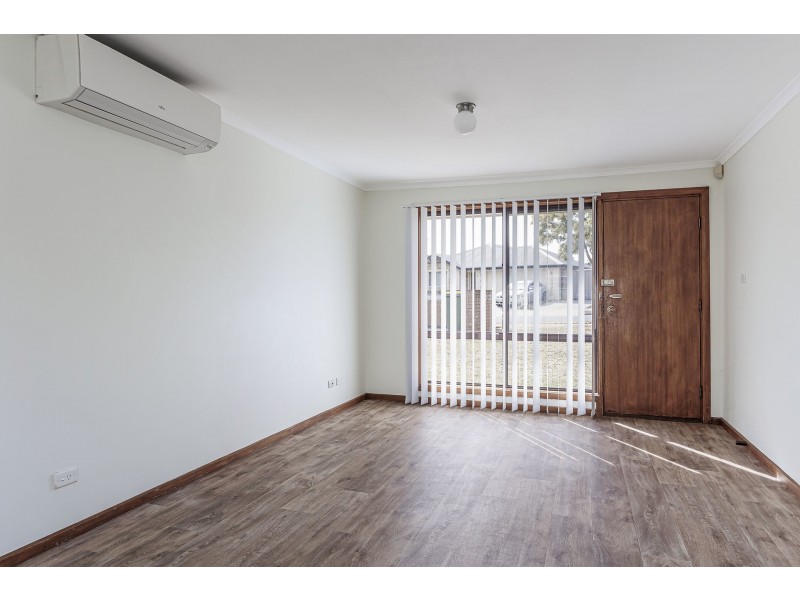 13/2a Karu Crescent, Mitchell Park SA 5043