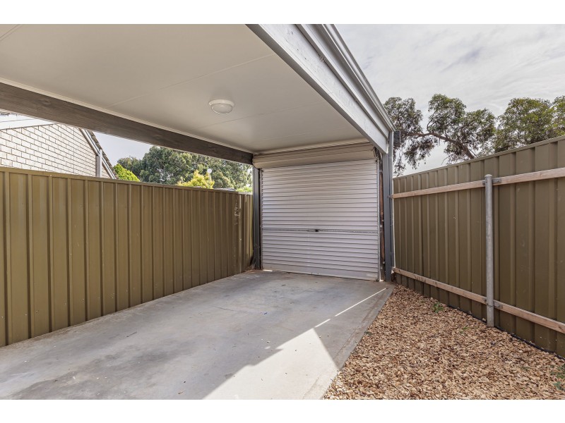 13/2a Karu Crescent, Mitchell Park SA 5043