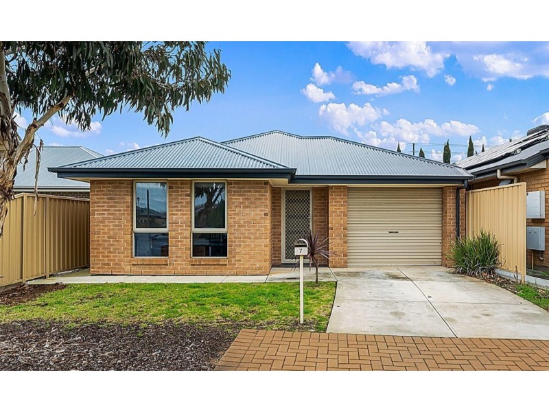 7 Cook Street, Seaford Meadows SA 5169