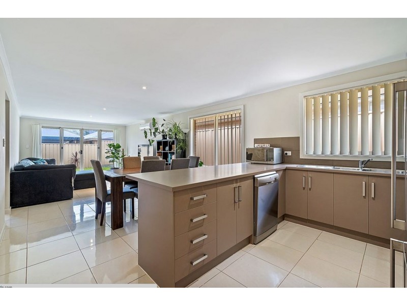 7 Cook Street, Seaford Meadows SA 5169