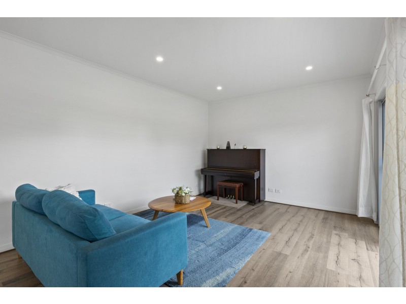 24 Foster Avenue, Paradise SA 5075