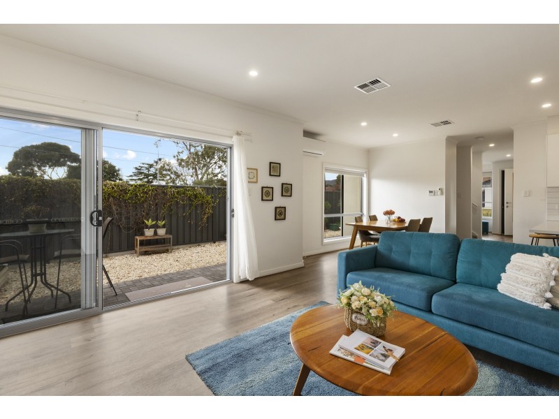 24 Foster Avenue, Paradise SA 5075