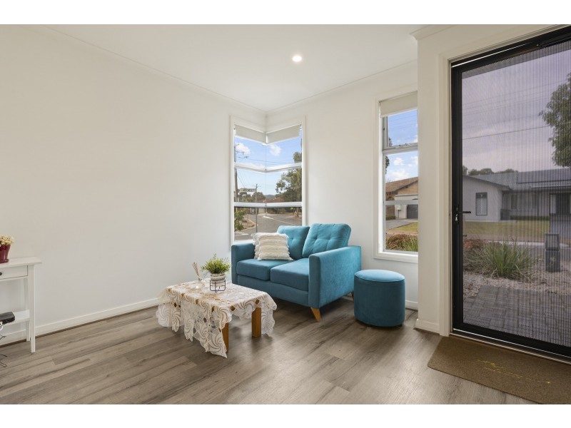 24 Foster Avenue, Paradise SA 5075