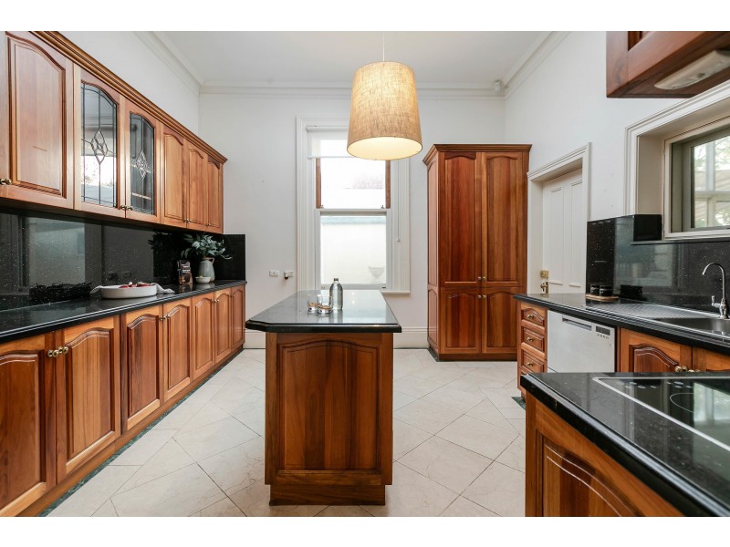 272 Sir Donald Bradman Drive, Cowandilla SA 5033