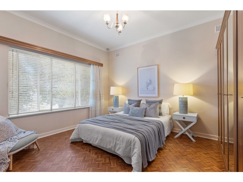 16 Rositano Avenue, Seaton SA 5023