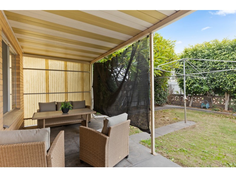 16 Rositano Avenue, Seaton SA 5023