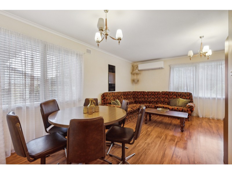 74 Elizabeth Road, Christie Downs SA 5164