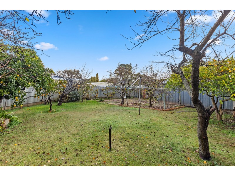74 Elizabeth Road, Christie Downs SA 5164
