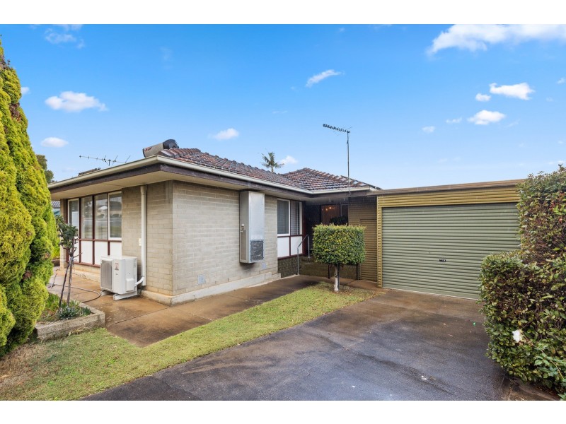 74 Elizabeth Road, Christie Downs SA 5164