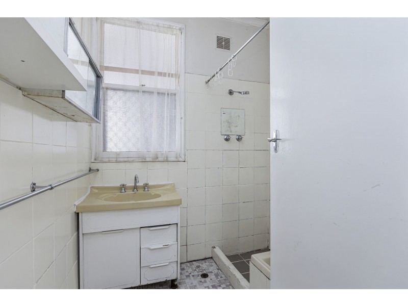 347 Tapleys Hill Road, Seaton SA 5023