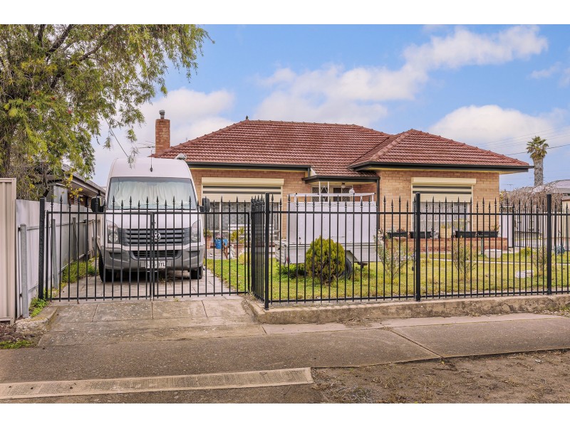 92 Strathfield Terrace, Largs North SA 5016