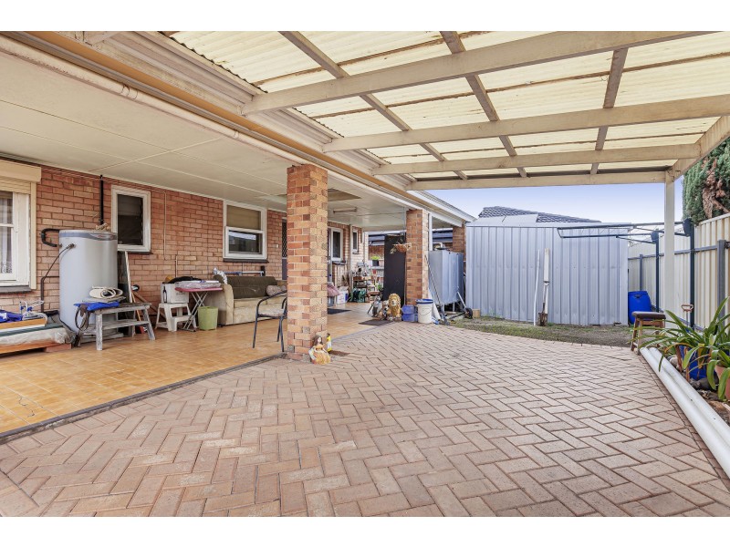 92 Strathfield Terrace, Largs North SA 5016
