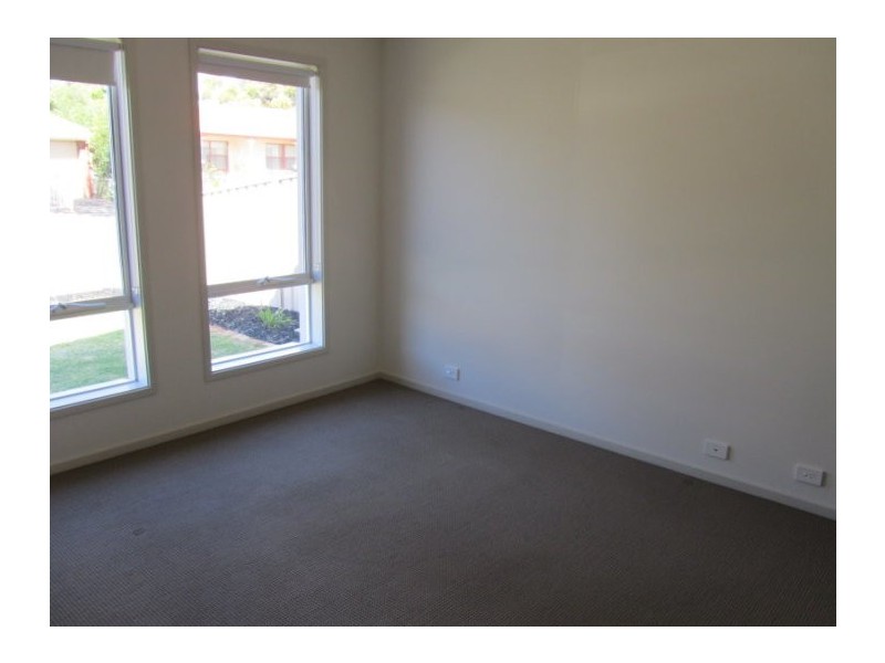 17 Maldon Avenue, Mitchell Park SA 5043