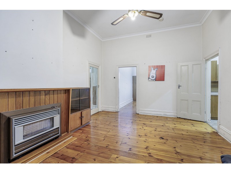 32 Third Street, Brompton SA 5007