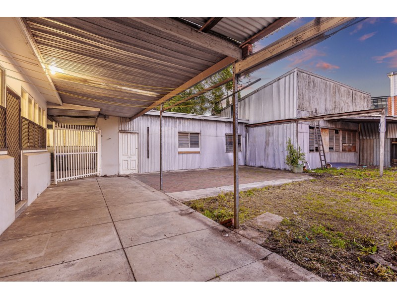 32 Third Street, Brompton SA 5007