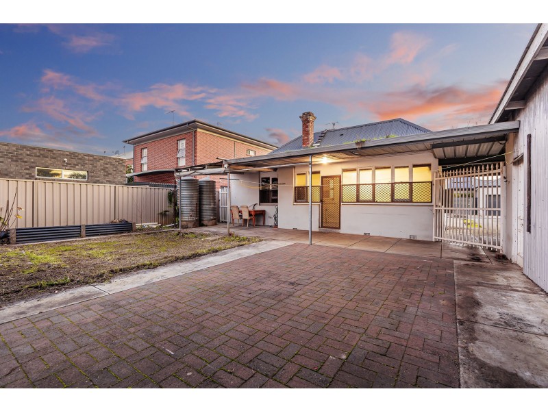 32 Third Street, Brompton SA 5007