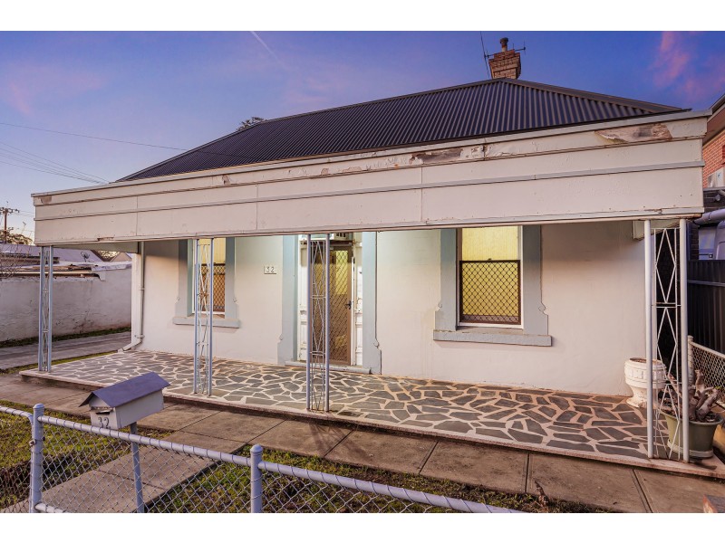 32 Third Street, Brompton SA 5007