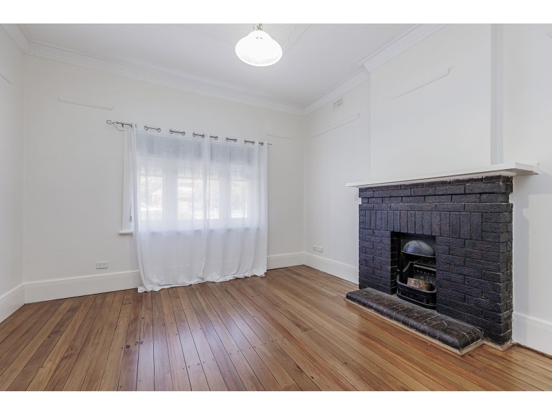 35 Davenport Terrace, Hilton SA 5033