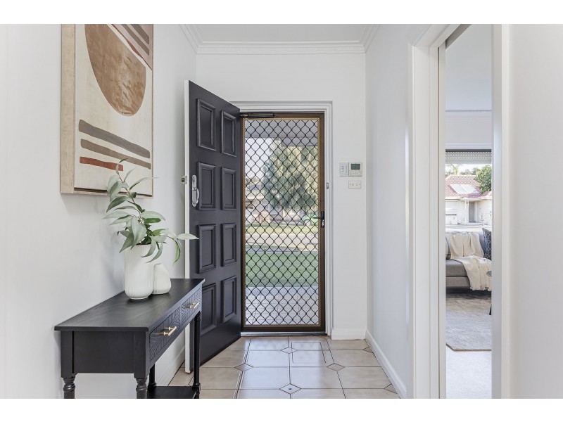 12 Worthley Road, Findon SA 5023