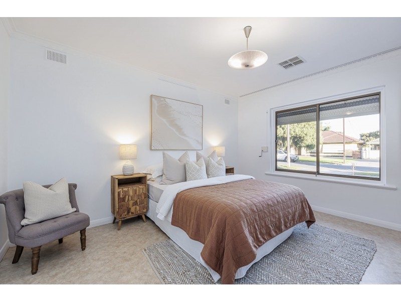 12 Worthley Road, Findon SA 5023