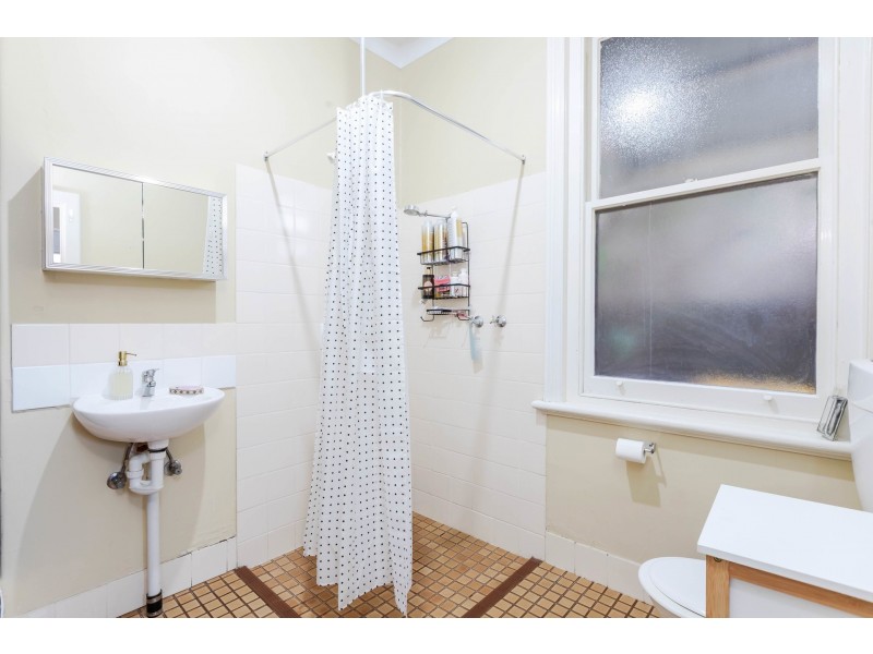 18 & 18a Goodenough Street, Mile End SA 5031