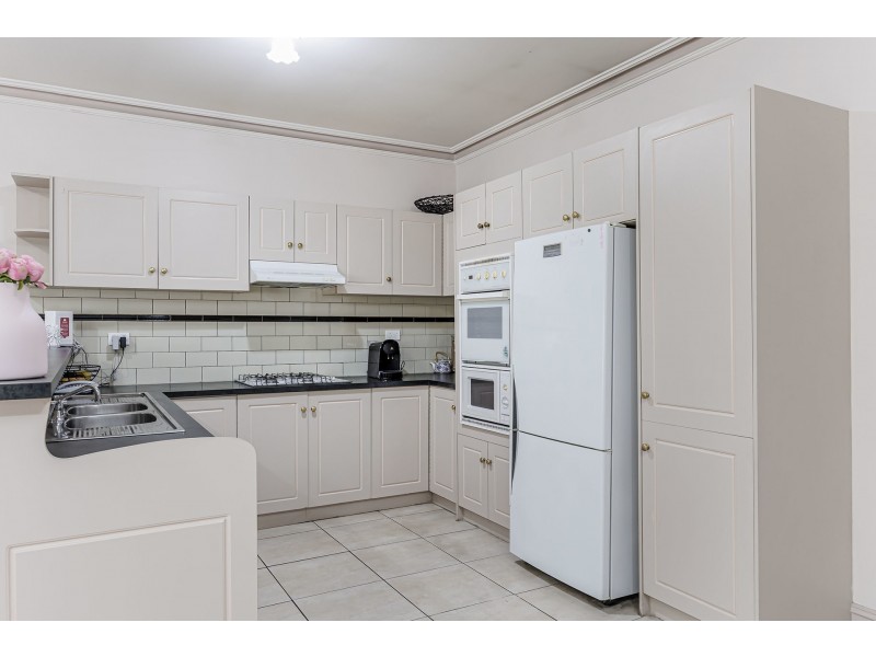 77 Hughes Street, Mile End SA 5031