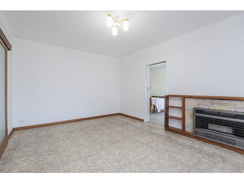 42 Maud Street, Rostrevor SA 5073