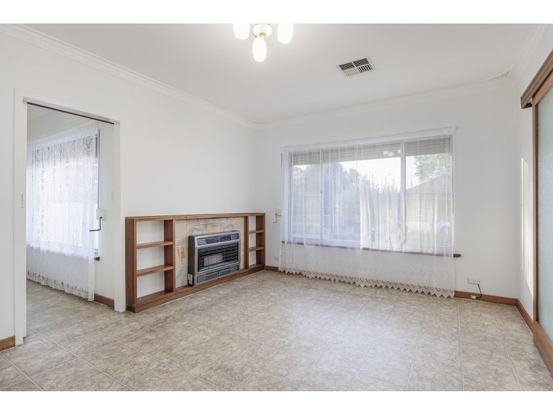 42 Maud Street, Rostrevor SA 5073