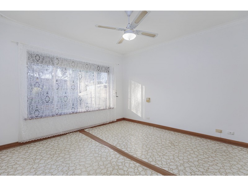 42 Maud Street, Rostrevor SA 5073