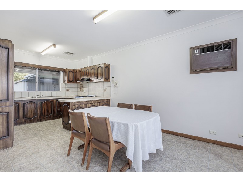 42 Maud Street, Rostrevor SA 5073