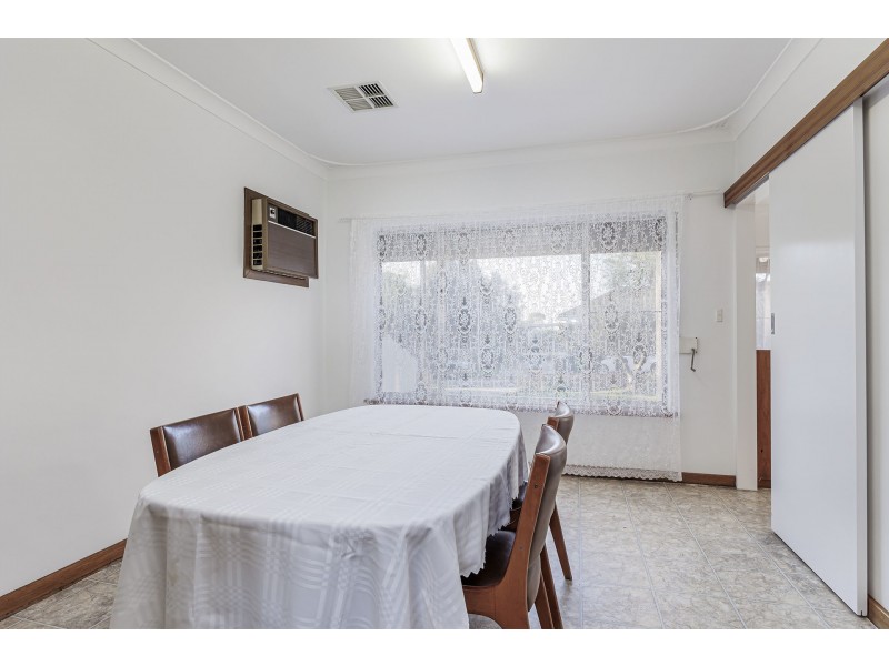 42 Maud Street, Rostrevor SA 5073